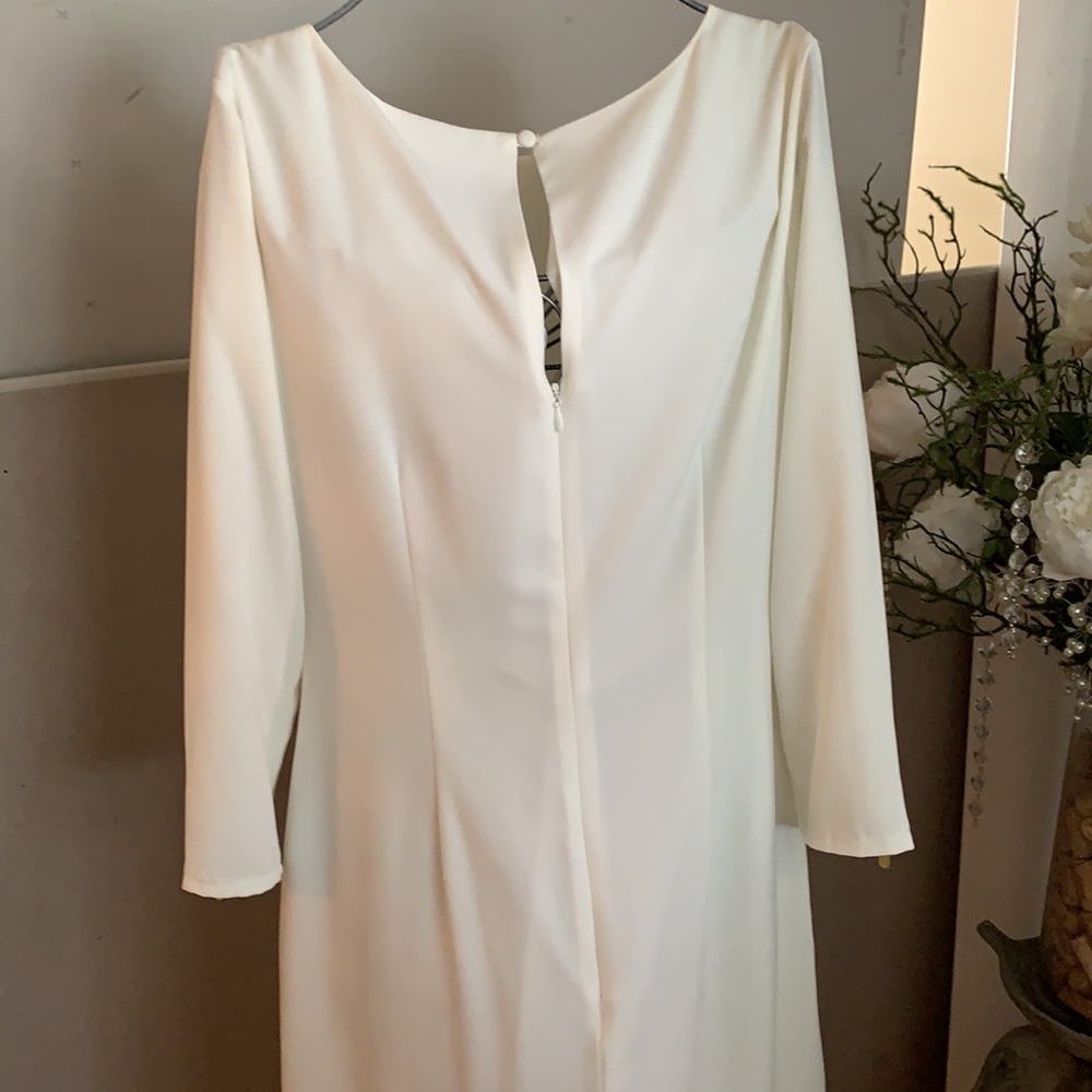 Never worn - Picture 4 of 11